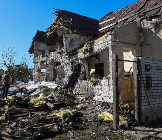 Rusia atacă portul ucrainean de la Dunăre, iar Ucraina lansează drone spre Moscova