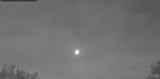 Minge de foc spectaculoasă pe cerul SUA. Un meteorit a explodat deasupra regiunii New England și a provocat un boom sonic puternic