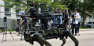 Taiwan testează „câini roboți” pentru patrulare în Marea Chinei de Sud