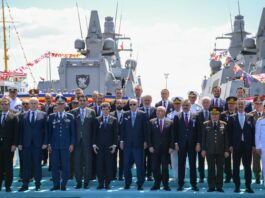 România intră în clubul statelor NATO care operează nave militare construite în Turcia. Nicușor Dan și Recep Tayyip Erdogan au participat la ceremonia de predare a navei „CAm. Roman”